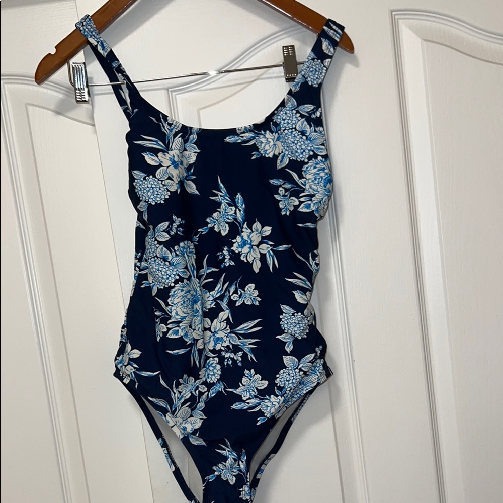 OP Women's Small Floral One Piece Swimsuit - Navy and Light Blue